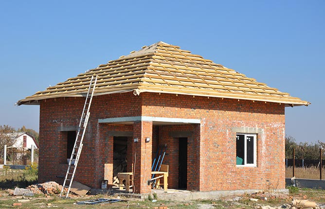 Мембранное покрытие новой крыши дома